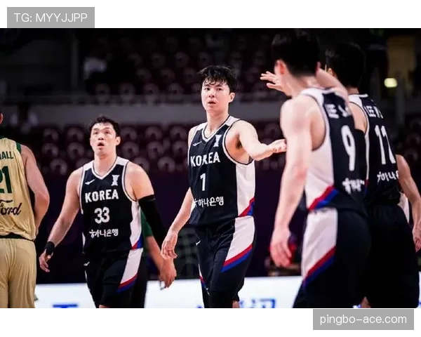 韩国国家队近期热身赛保持不败，中场新组合逐渐成型
